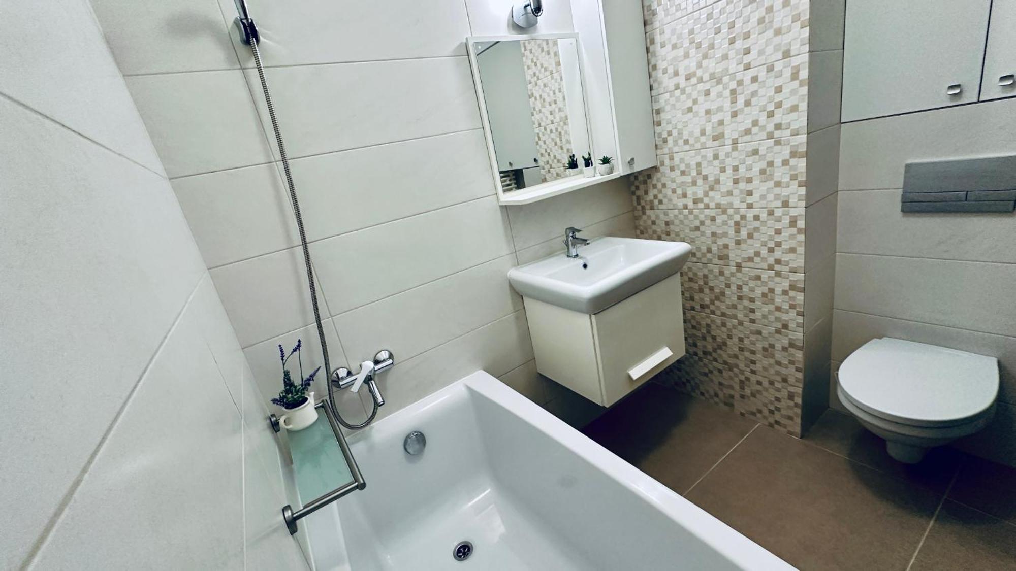 Bonjour Residence With Terrace And Parking Κλουζ-Ναπόκα Εξωτερικό φωτογραφία