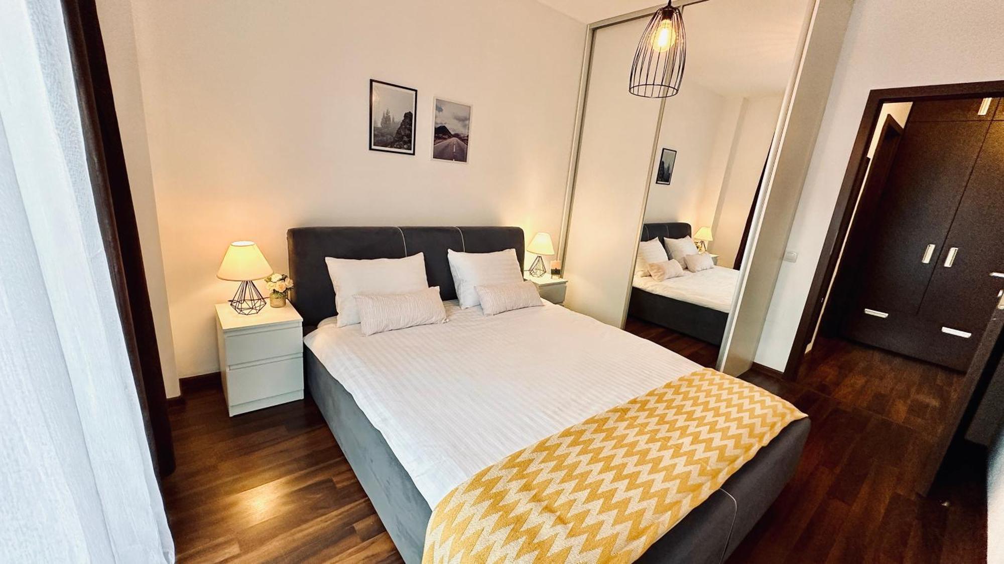 Bonjour Residence With Terrace And Parking Κλουζ-Ναπόκα Εξωτερικό φωτογραφία